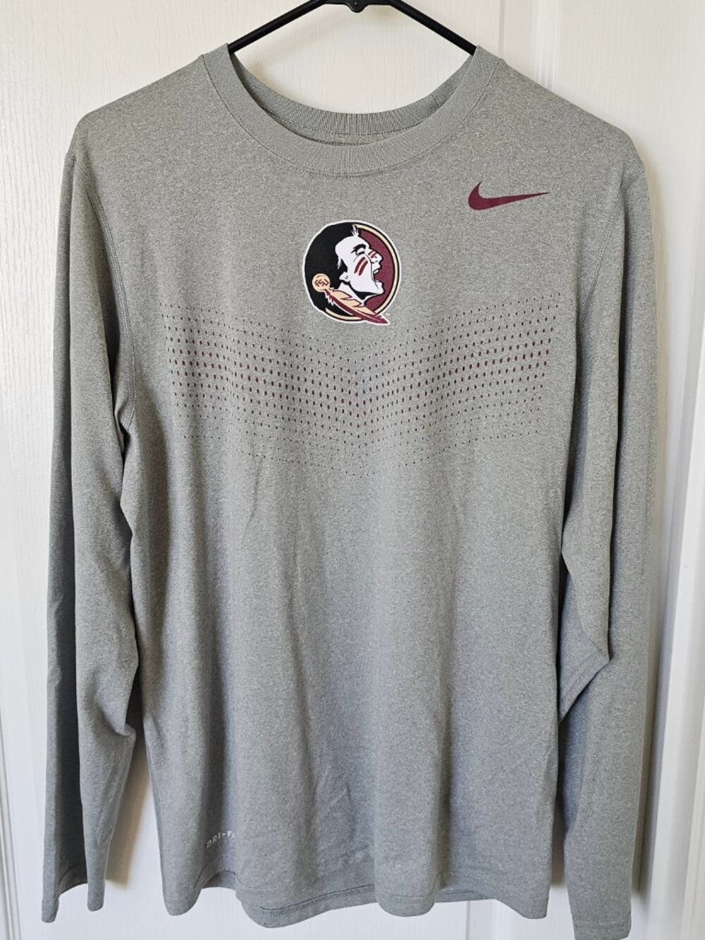*READ* Nike Dri-Fit FSU Florida State Seminoles long sleeve Performance T-shirt